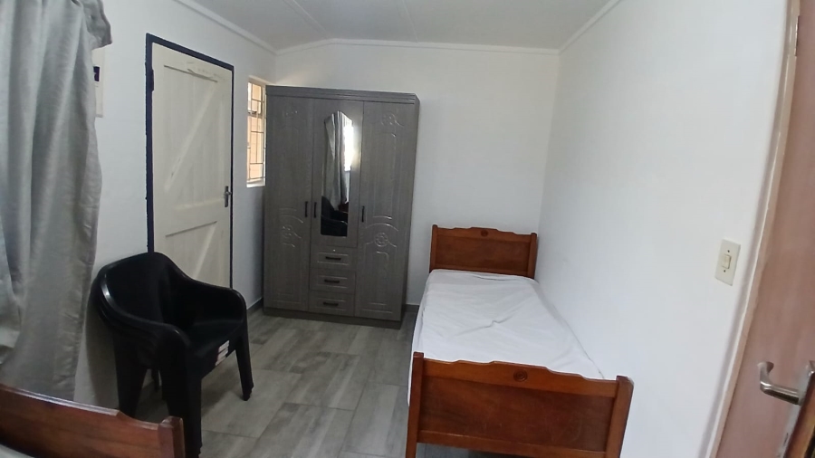 10 Bedroom Property for Sale in Brandwag Free State